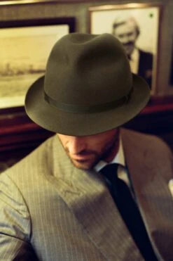 The James Trilby -Lock & Co Hatters Sales THE JAMES TRILBY LIFESTYLE SHOT 3
